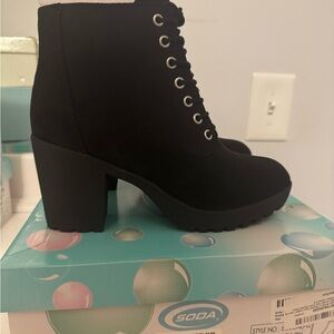 Soda Women's Black Lace Up Boots
